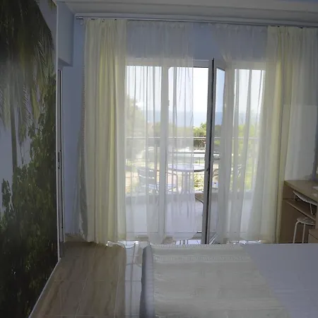 Guest house Pacific